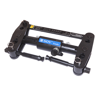 Hydraulic flange spreaders (zero gap)